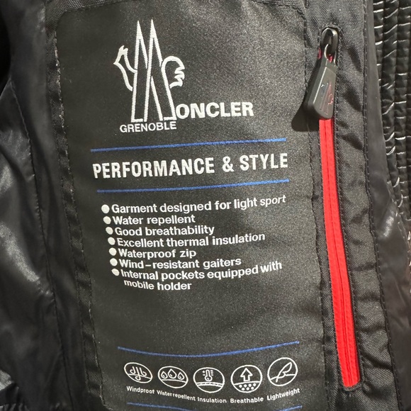 LIKE NEW MONCLER GRENOBLE BERNIN JACKET SIZE 1 - Picture 7 of 7